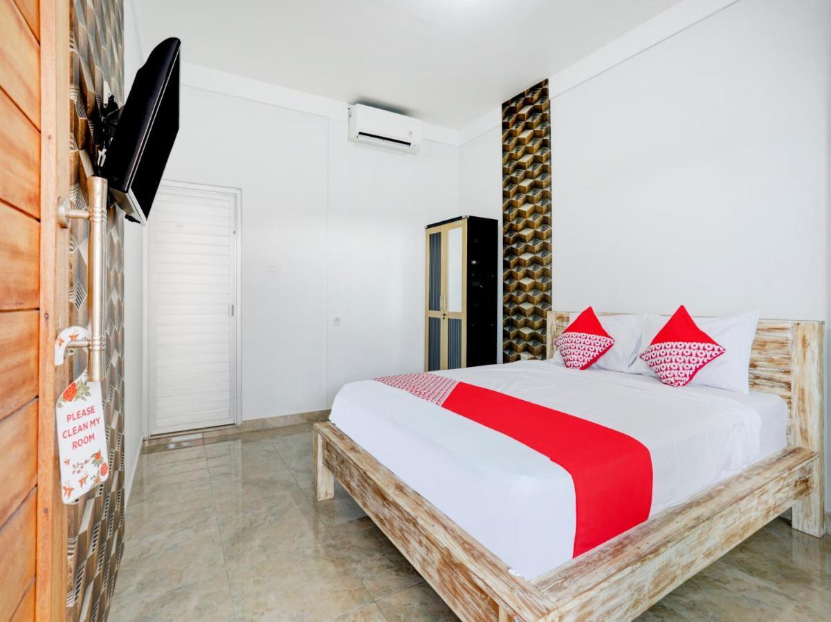 Oyo Flagship 90756 Melasti Hills Room & Cafe Ungasan Екстериор снимка