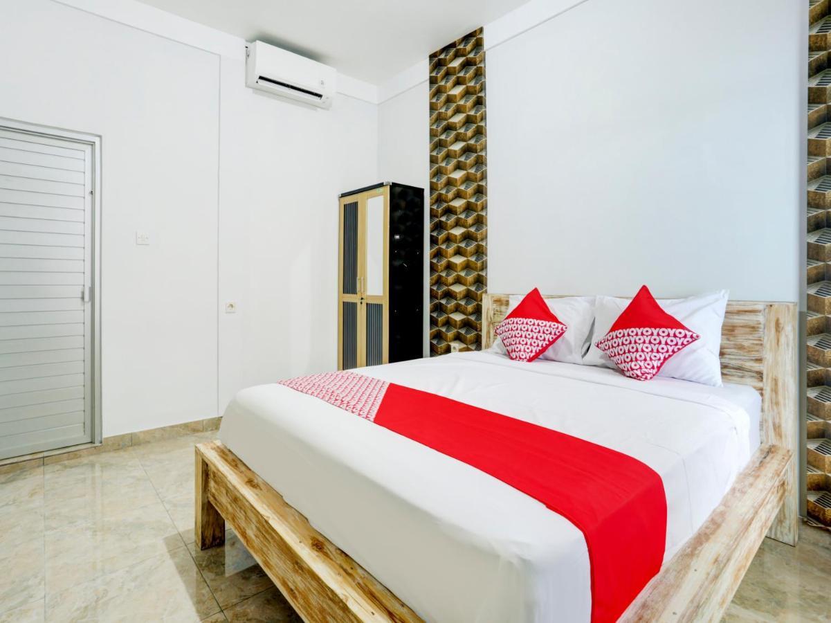 Oyo Flagship 90756 Melasti Hills Room & Cafe Ungasan Екстериор снимка