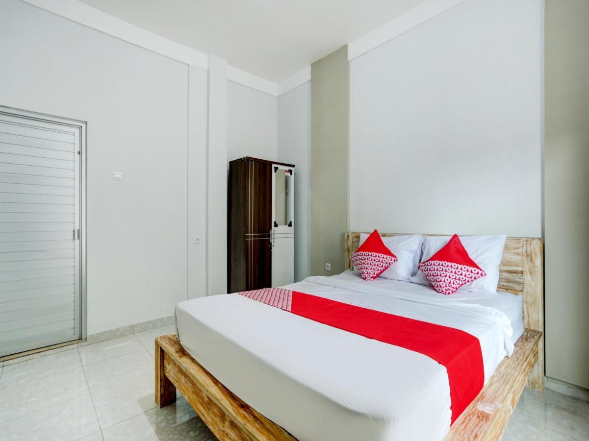 Oyo Flagship 90756 Melasti Hills Room & Cafe Ungasan Екстериор снимка